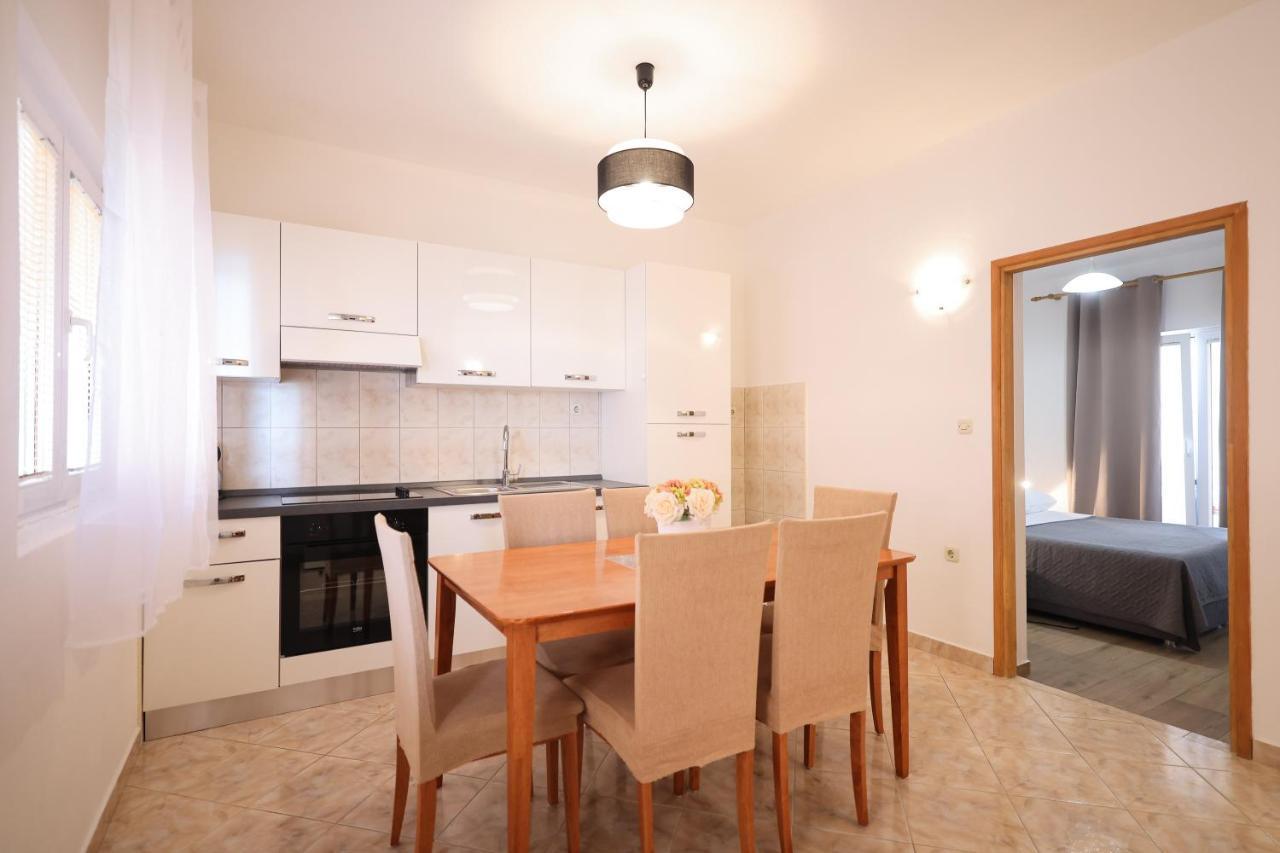 Apartments Kiara Bibinje Eksteriør billede